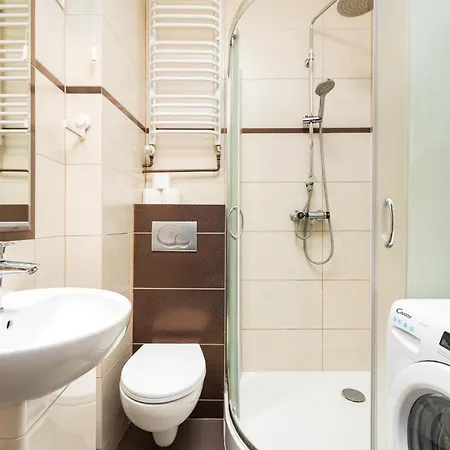 Podchorazych 41 By Homeprime Varsovia Exterior foto