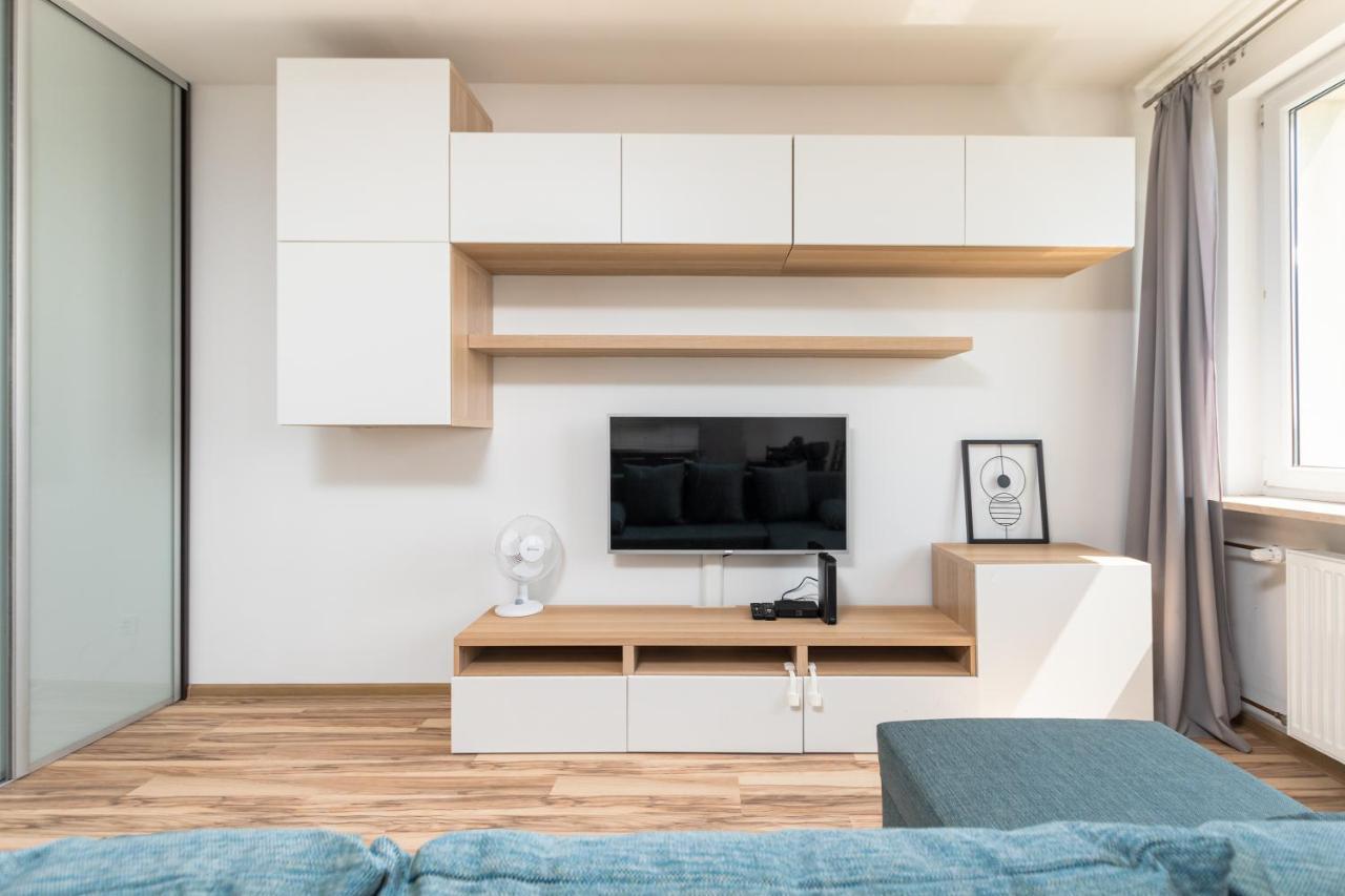 Apartmán Podchorazych 41 By Homeprime *